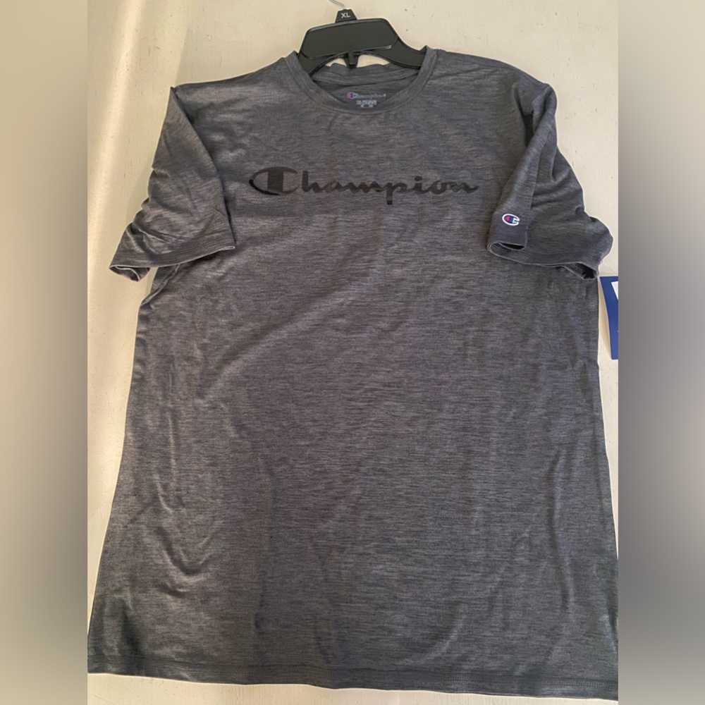 NWT CHAMPION BOYS TEE
